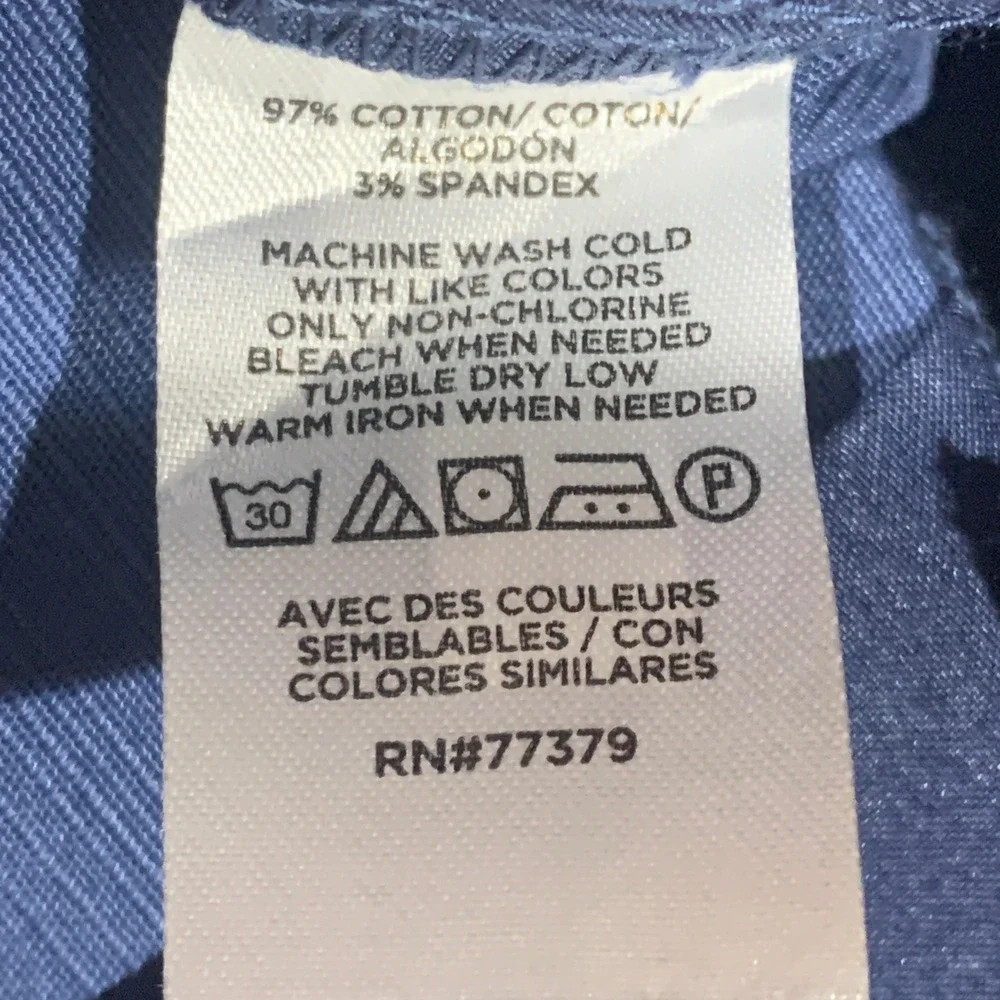 Ann Taylor Factory Blue Textured Chino Shorts Womens Size 4 Button Detail Cotton